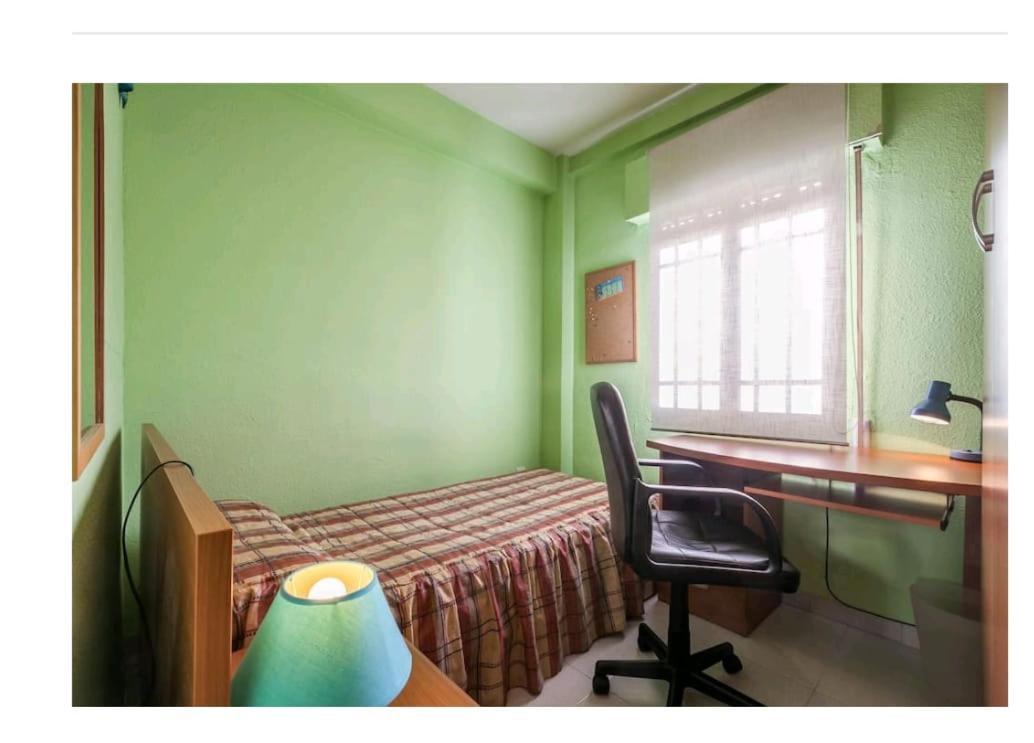 Piso Con Buena Red Wiffi Fibra Optica Alquiler De Habitaciones Sewilla Zewnętrze zdjęcie
